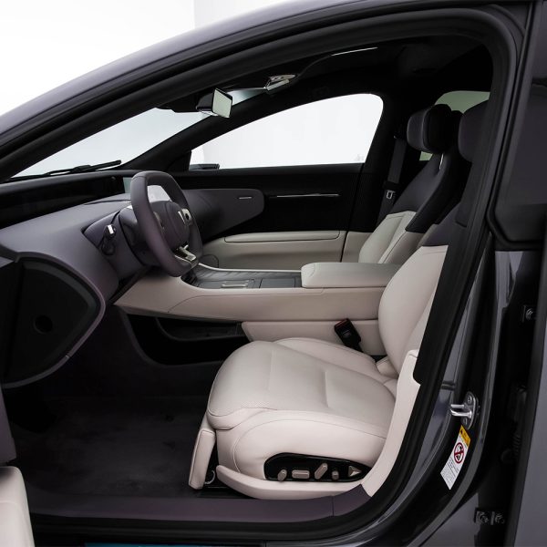 avatr 12 interior