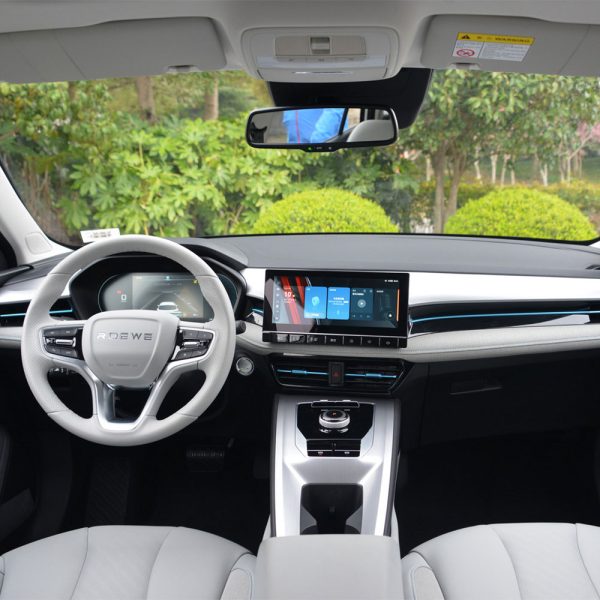 Roewe ei5 interior