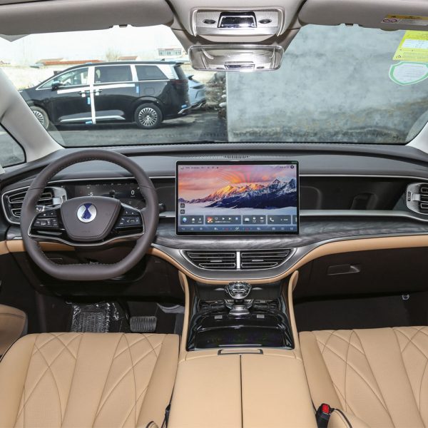 Denza D9 dm-i interior